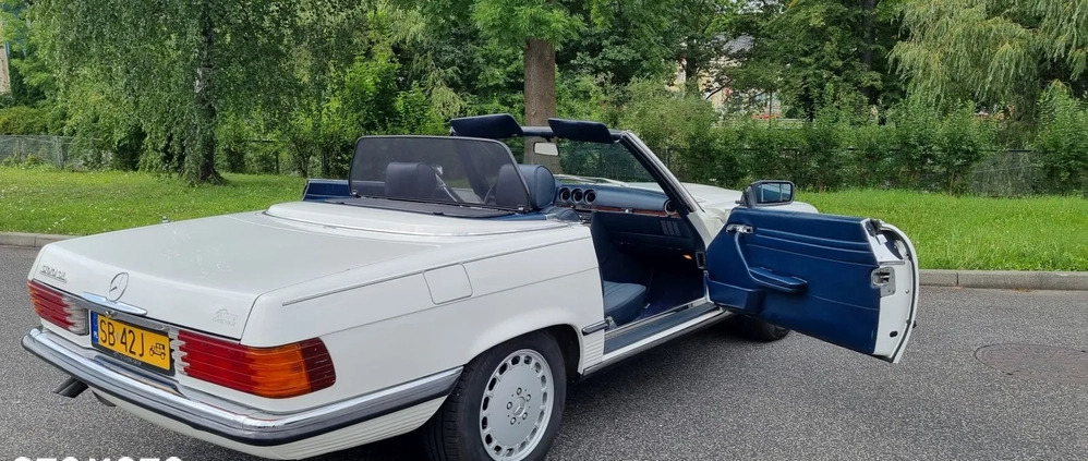 Mercedes-Benz SL cena 144000 przebieg: 95000, rok produkcji 1982 z Bychawa małe 326